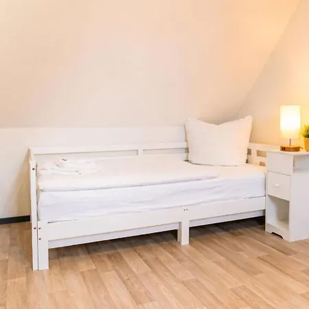 Dein Wohlfuehlort - Zwischen Harz, Staedten & Apartament Woerbzig
